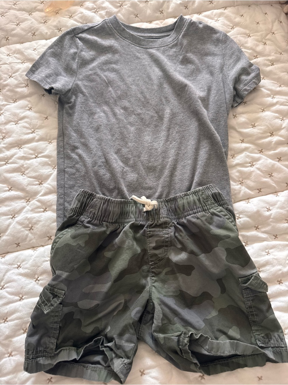 Cat & Jack Gray Tee and Green Camo Cargo Shorts Kids Matching Set